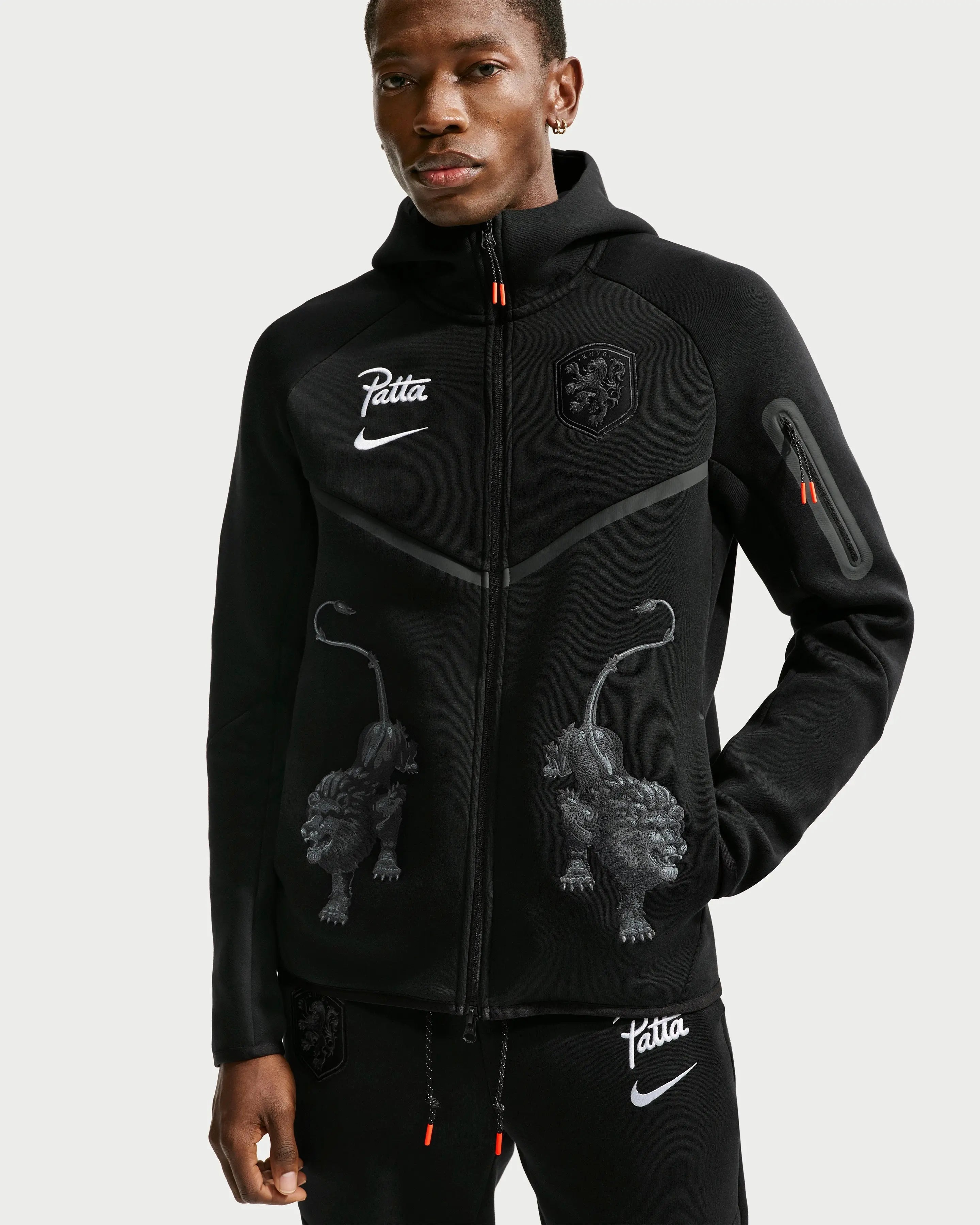 Knvx M Nike Tech Fleece Fz Wr Hdy (Black/White) (No Sponsor
