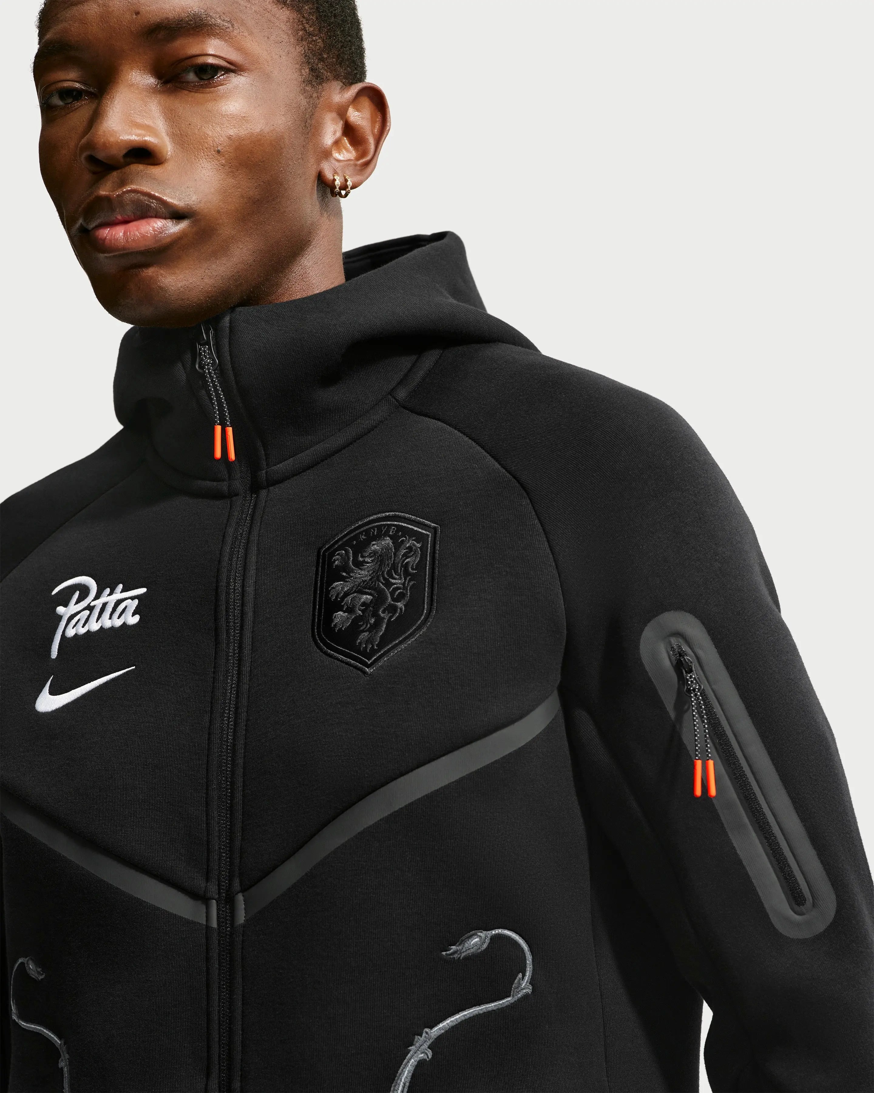 Knvx M Nike Tech Fleece Fz Wr Hdy (Black/White) (No Sponsor